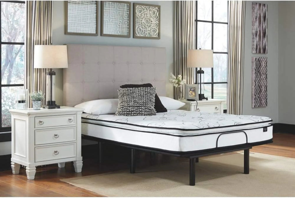 King Black Metal Bed A223783
