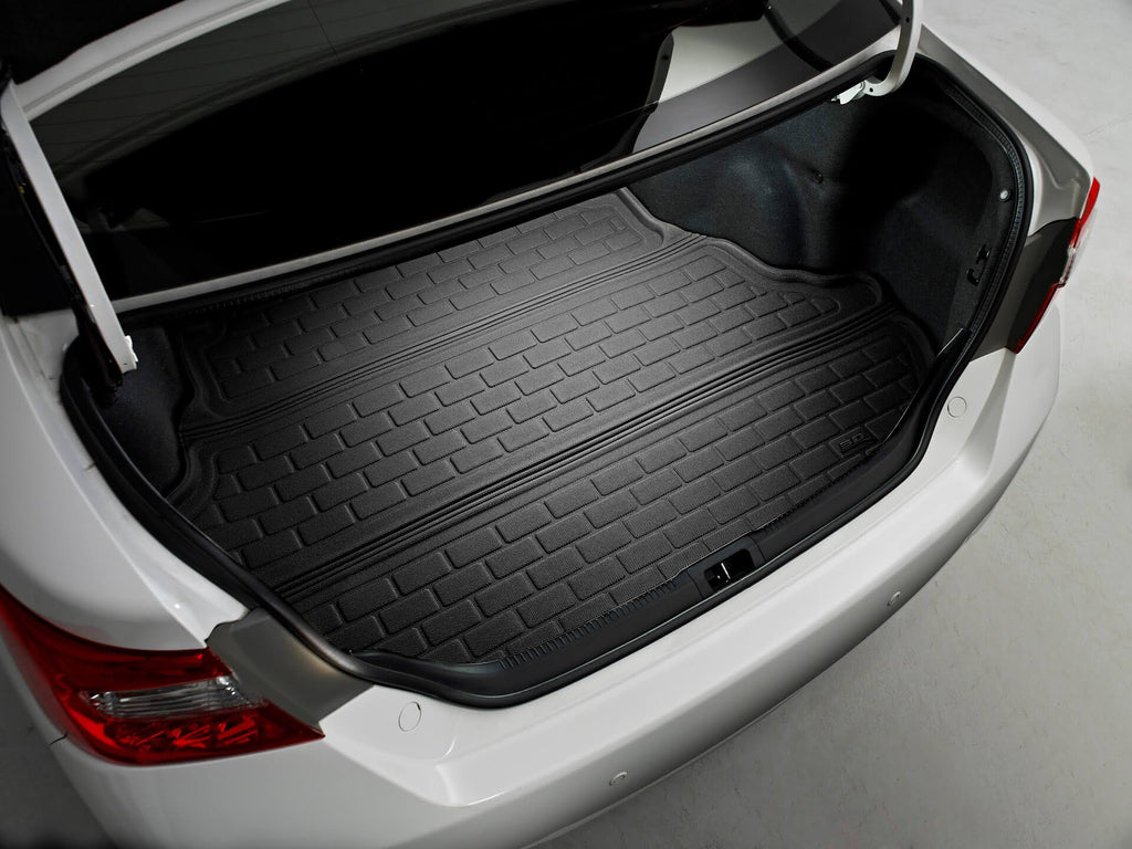Black Cargo Liner F142