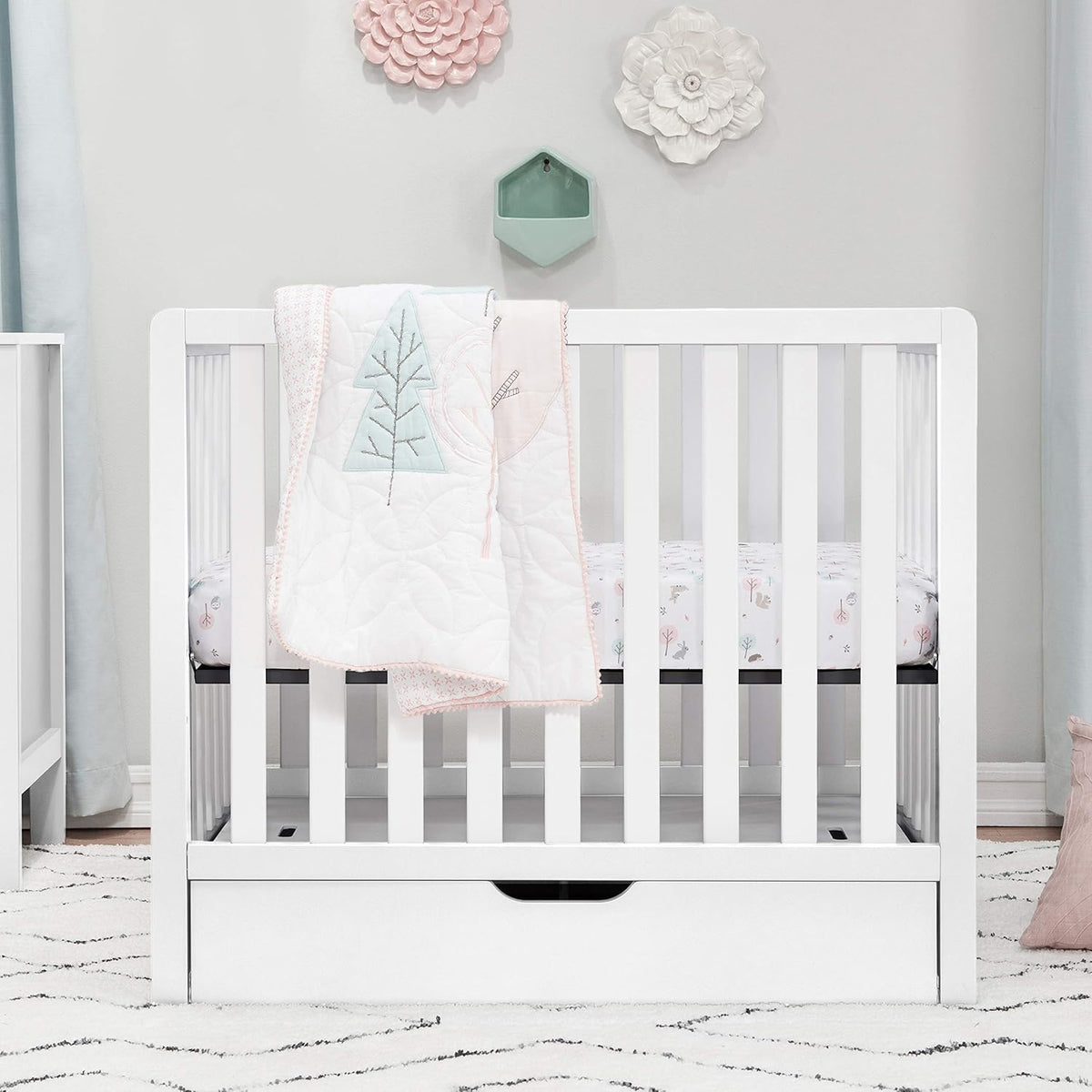 White 4-in-1 Convertible Mini Crib with Trundle Drawer D6562