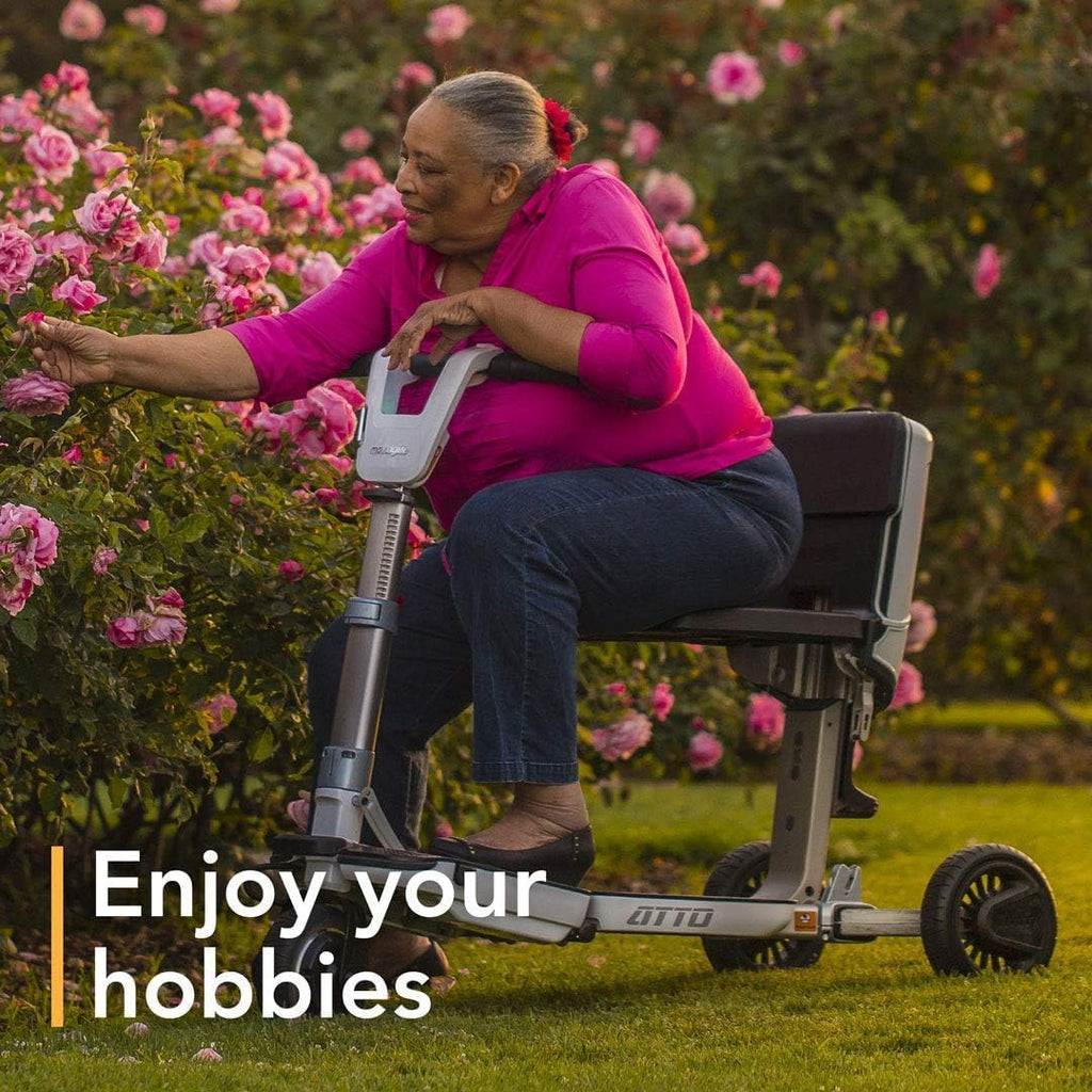 White Folding Mobility Scooter with Extended Range Battery N397202