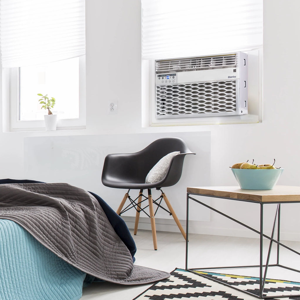 10,000 BTU White Window Air Conditioner with Remote K721