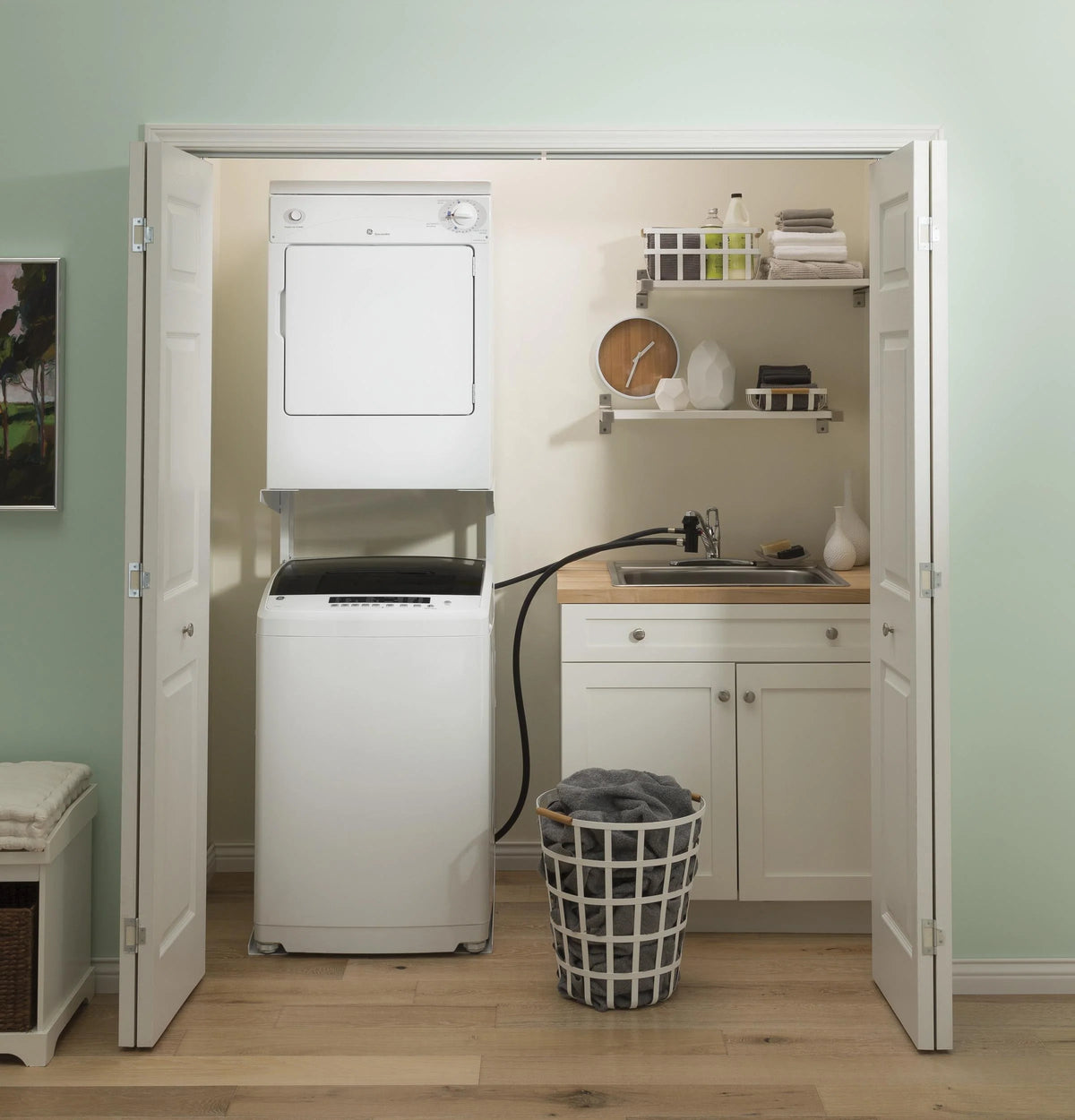 24 Wide 2.8 Cu. Ft. Electric Portable Washer - White T761578