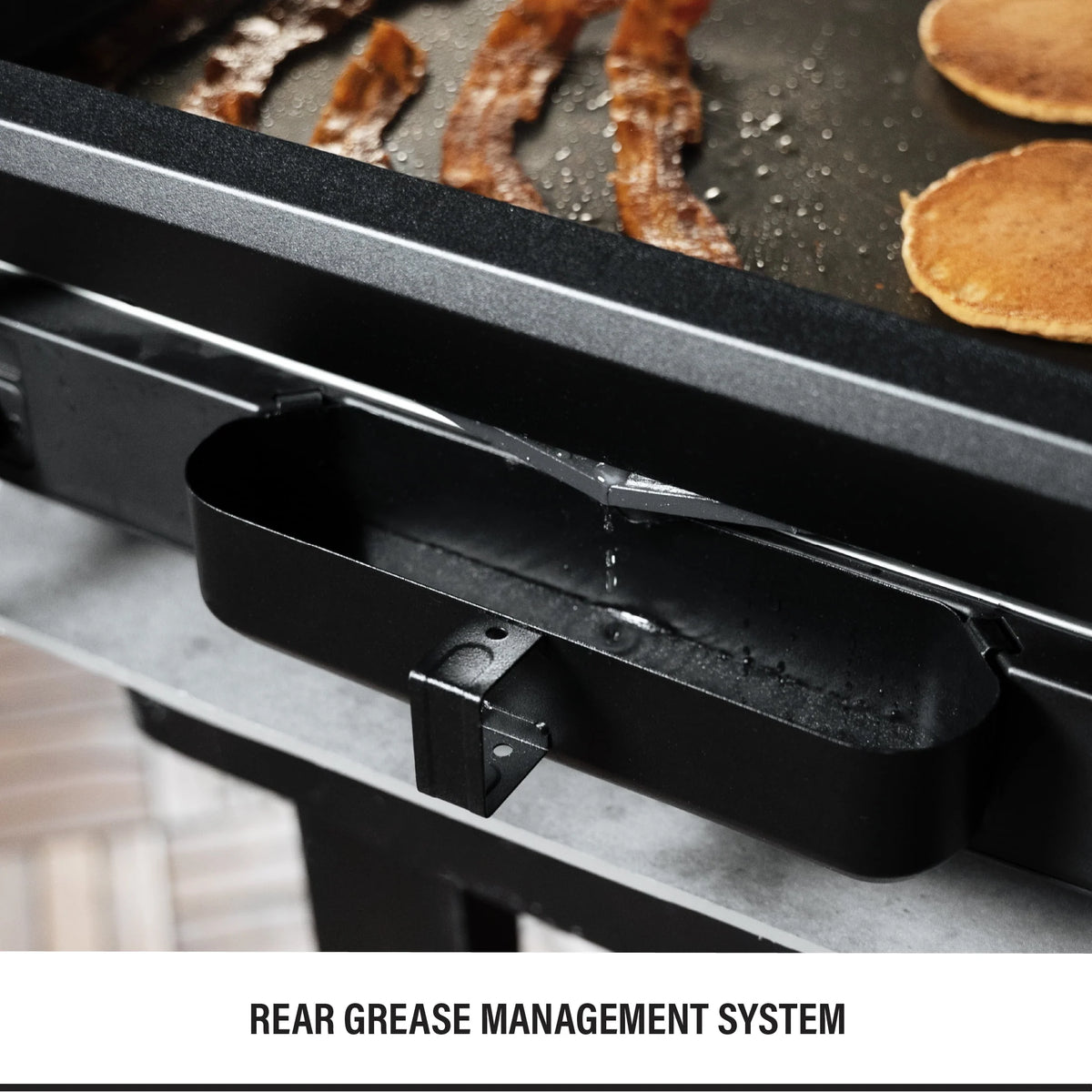 17 Electric Tabletop Griddle with Hood X918
