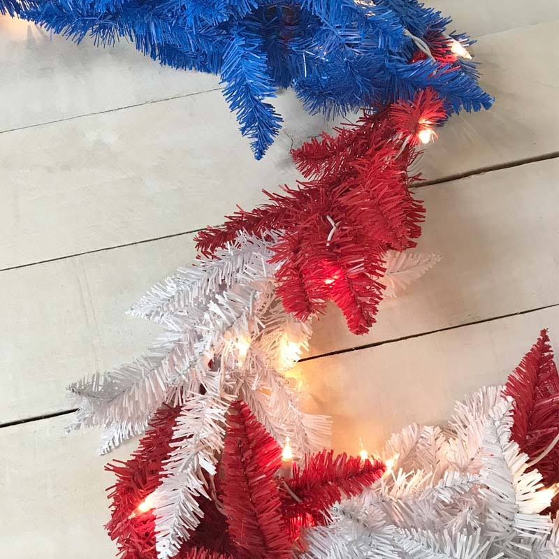 9 ft Patriotic American Garland 50 White Lights Red White Blue E2455