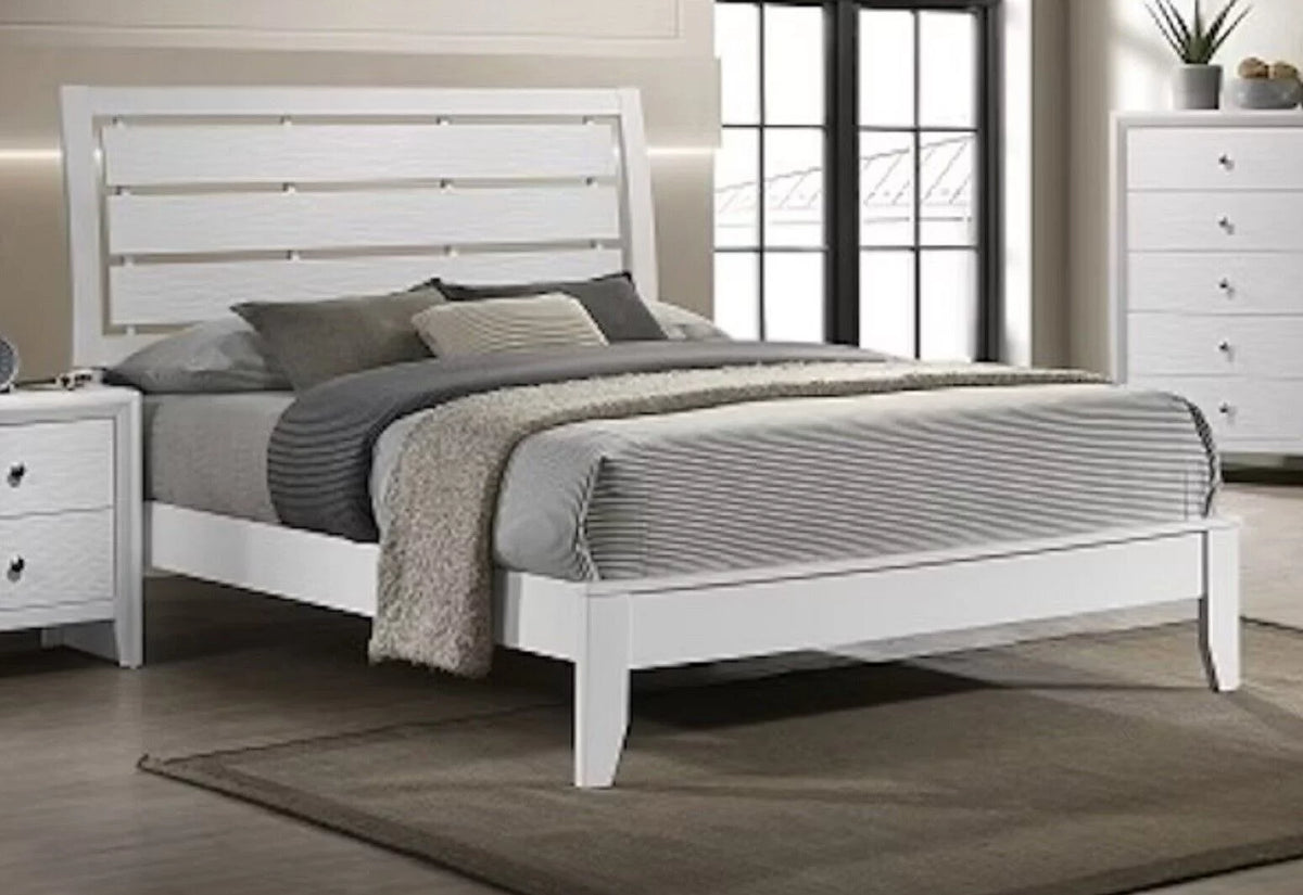 White Full Size Wood Panel Bed Set W14481