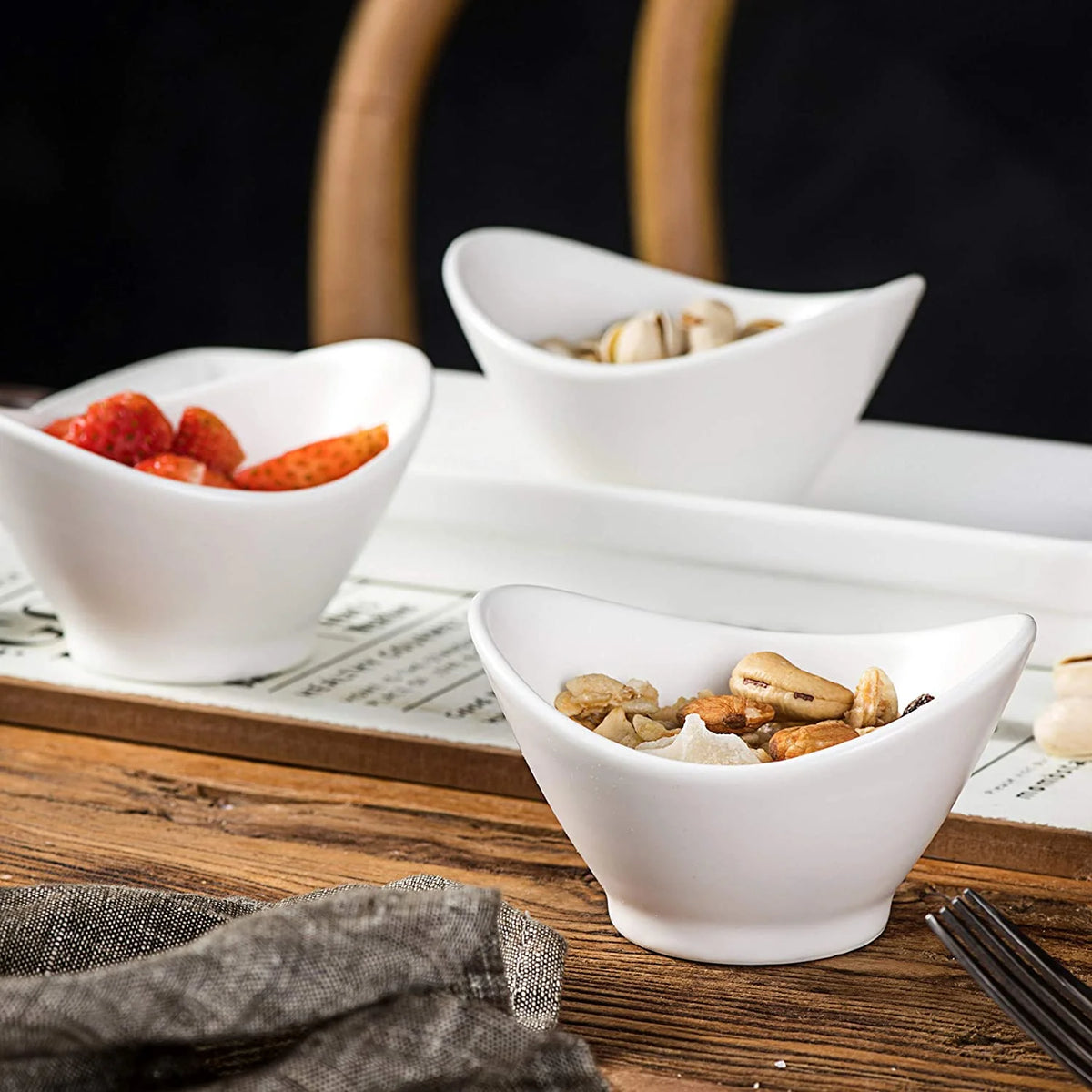 4 Piece Porcelain Tray Set with Compartment Bowls P1674