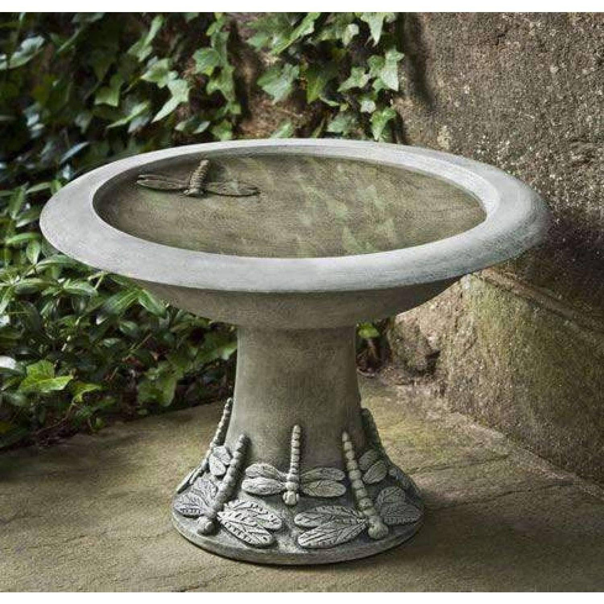 Small Dragonfly Birdbath - English Moss Y5729