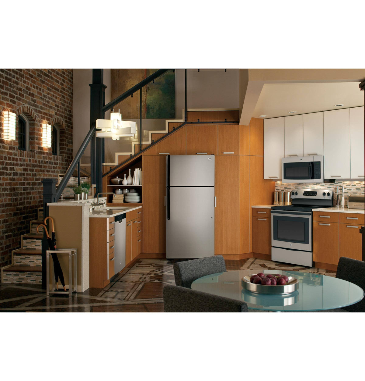 1.6 Cu. ft. Silver Over-the-range Microwave Oven E855