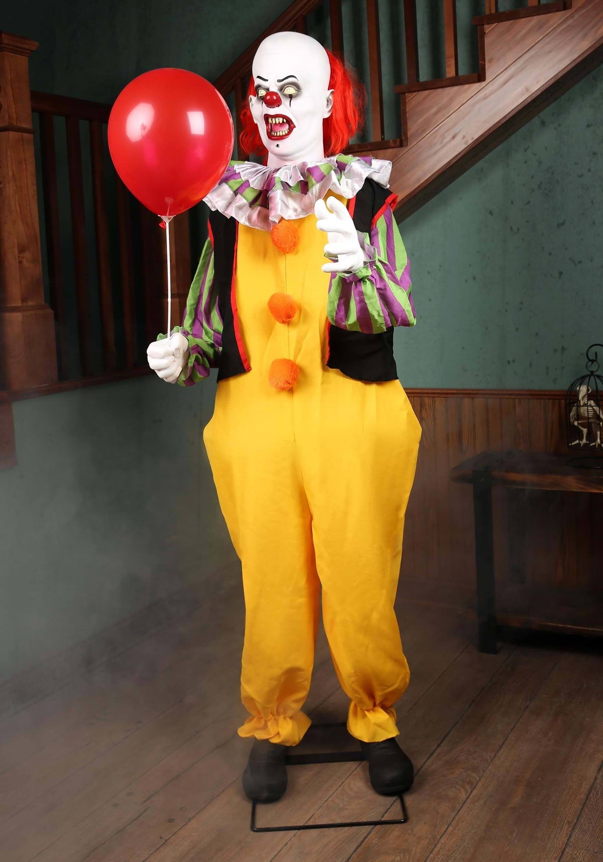 Life-Sized Animated Pennywise Prop D662712