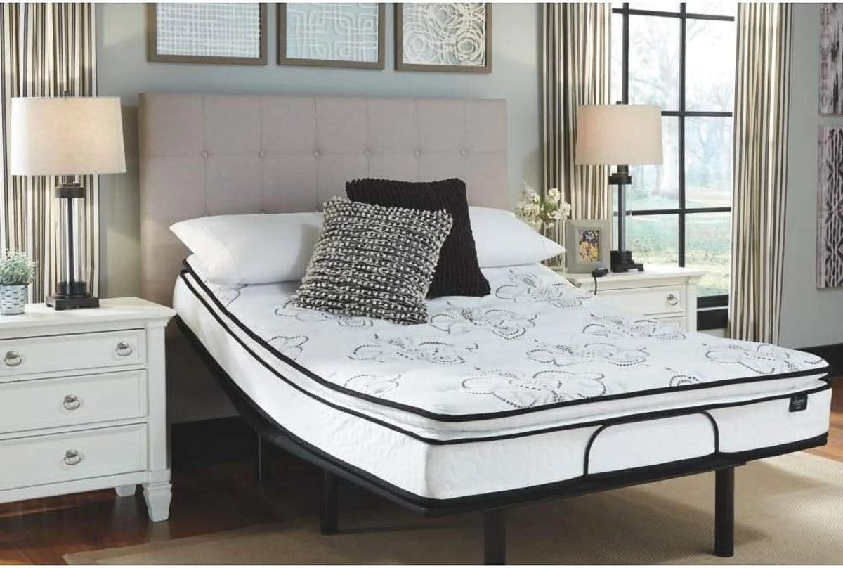 King Black Metal Bed A223783